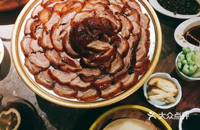 Beijing Guanlu Roast Duck