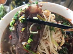 -吾穆勒蓬灰牛肉面·清真(北滨河中路店)