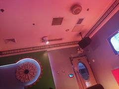 -歌迷量贩KTV(南阳路店)