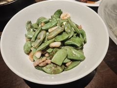 五花肉焖扁豆-许爷家·生态湖鲜(徐汇日月光店)