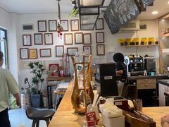 -唐咖精品咖啡(大理古城手冲店)