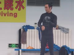 -七宝中学游泳馆