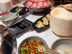 -喃喃椰·糟粕醋椰子鸡火锅(七堡花园店)