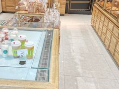 面包甜点陈列柜-仟吉·ART FARM主题店(菱角湖万达店)