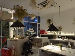 -春树下·树屋花房西餐厅(罍街AS1980店)