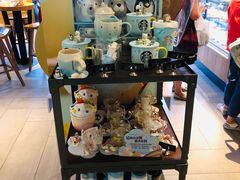 -星巴克臻选(莘庄仲盛店)