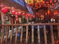 -鱼满舱·鲜活海鲜·正宗鲁菜