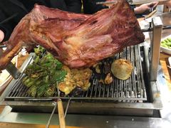 -欢乐牧人蒙古炭烤羊腿(四平路店)