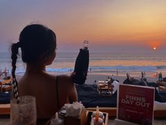 -FINNS Beach Club