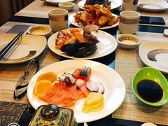 -蓝钻·国际美食海鲜自助百汇(西直门店)