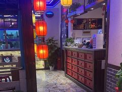 -唇辣号重庆老火锅(燕郊鑫乐汇店)