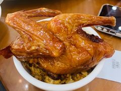 红烧乳鸽-煲煲掂风味煲仔饭餐厅(西区店)