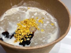 白雪黑糯米热冰粉-甜心闲生传统手工冰粉(太古里店)