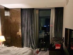 -广州天河希尔顿酒店