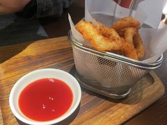 -卡普里披萨·牛扒·下午茶