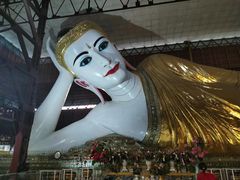 -ခြောက်ထပ်ကြီးရွှေသာလျောင်းဘုရားကြီး