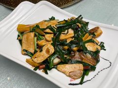 -蔼若春.传承云南菜(金碧公园店)