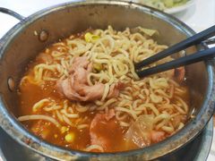 -上海财经大学-绿叶食堂