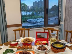 -品鲜村农家菜·阳澄湖大闸蟹(总店)
