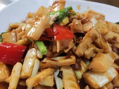 -芦茨金富饭庄·25年老字号·专做稻草鸡