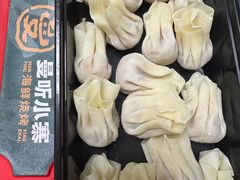 -曼听小寨海鲜烧烤·大连辣炒大王(盖州街店)