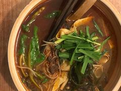特色麻辣毛肚火锅米线-石榴姐•山城小馆(创始店)