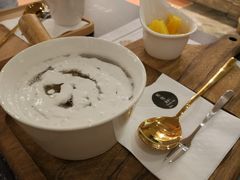 椰奶紫米银耳羹-炖物24章·顺时轻养茶(杭州大厦店)