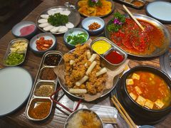 -明洞阿姨·韩式酱蟹烤肉·创意料理(三元桥店)