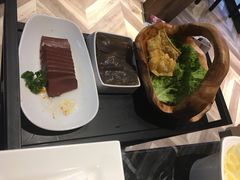 -热火朝天鲜切牛肉火锅(南强街巷店)