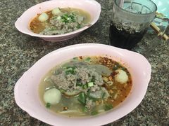 -榮泰米粉湯(Left Shop)