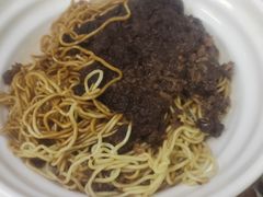 -颂记牛肉粉