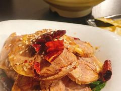 薄荷叶拌牛肉-多味居(剪子巷店)