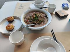 -荣小馆(椒江青悦城店)
