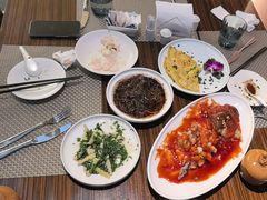 -BLU 全日制餐厅(上海安曼纳卓悦酒店)