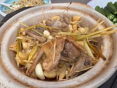 -郑猛记石岐鸽主题餐厅(长江店)