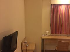 -7天连锁酒店·武汉徐东湖北大学店