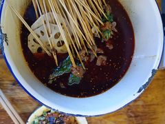 -拈签一笑黄牛肉辣卤串串