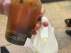 -奈雪的茶(百盛店)