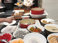 自助取餐区-索菲特酒店 · 云尚天际自助餐厅