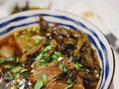 香辣牛腩面-食之六七·面(朝阳大悦城店)