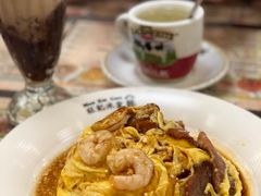 虾仁叉烧双拼滑蛋饭-旺记冰室(九龙中心大厦店)