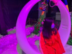 -圣名游乐城冰雪大世界