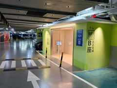 -日月光中心-停车场