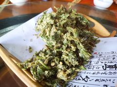 炸花椒芽-韵之源农家菜(北京1店)