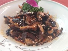 去骨乌鸡凤爪-赵小姐丨新中餐(曲江店)
