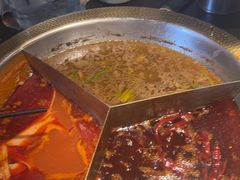 -廖掌柜·重庆鲜货火锅(上海首店)