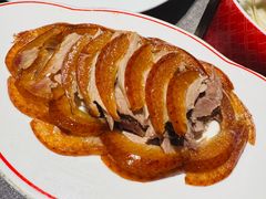 招牌香酥烤鸭-秀儿四九城·新京菜(亚运村鸟巢店)