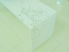 门口的长凳-营养素健康餐厅