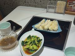 -黄记煌三汁焖锅(新佳丽江汉路店)