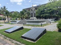 -吐斯廉屠杀博物馆